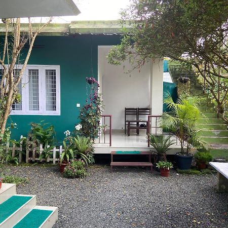 Ammus Homestay Thekkady Exterior foto