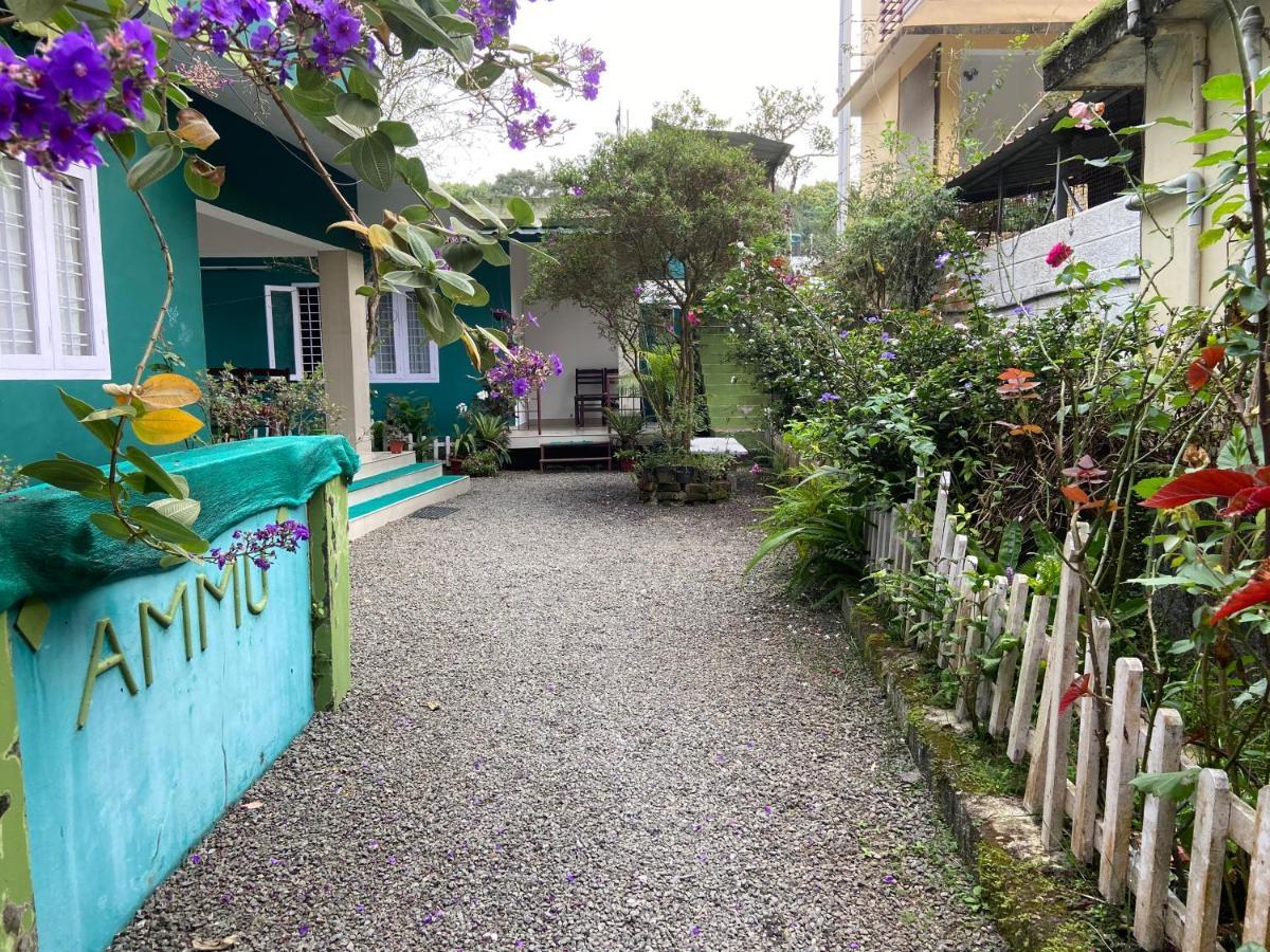 Ammus Homestay Thekkady Exterior foto
